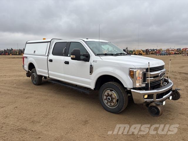 Ford F-350 XL Pickup/Pritschenwagen
