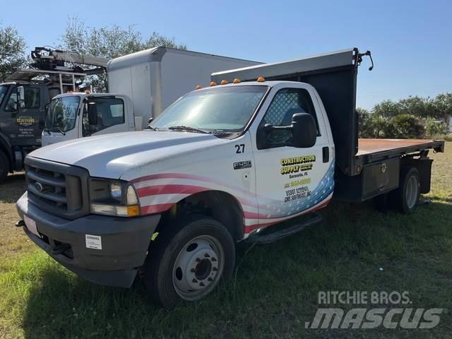 Ford F-450 Pritschenwagen/Pritschenwagen mit Seitenklappe