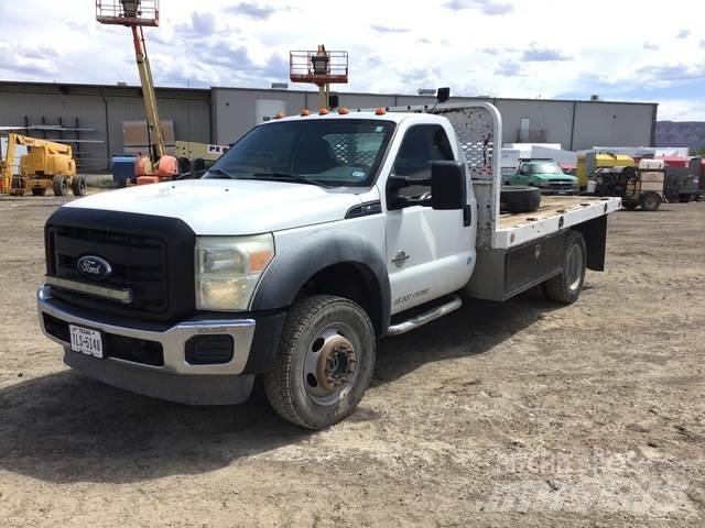 Ford F-450 Pritschenwagen/Pritschenwagen mit Seitenklappe