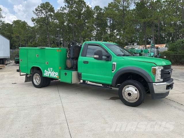 Ford F-450 Kommunal-Sonderfahrzeuge