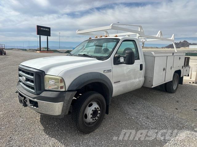 Ford F-450 Pickup/Pritschenwagen