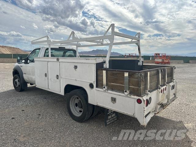 Ford F-450 Pickup/Pritschenwagen