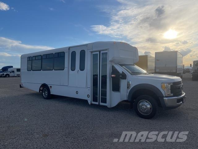 Ford F-550 PKWs