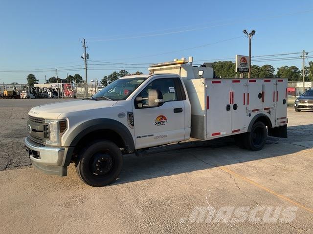 Ford F-550 Kommunal-Sonderfahrzeuge