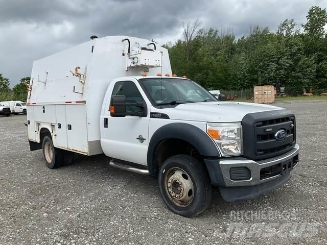 Ford F-550 Pickup/Pritschenwagen