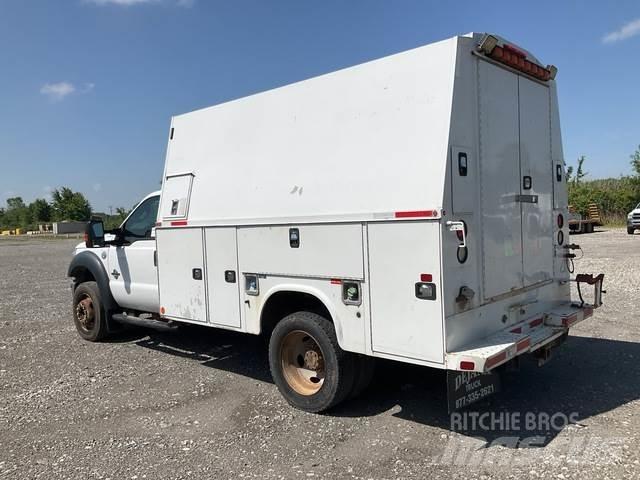 Ford F-550 Pickup/Pritschenwagen