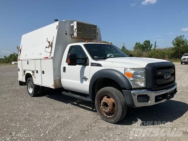 Ford F-550 Pickup/Pritschenwagen