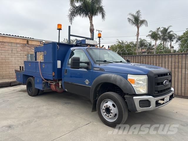 Ford F-550 Pickup/Pritschenwagen