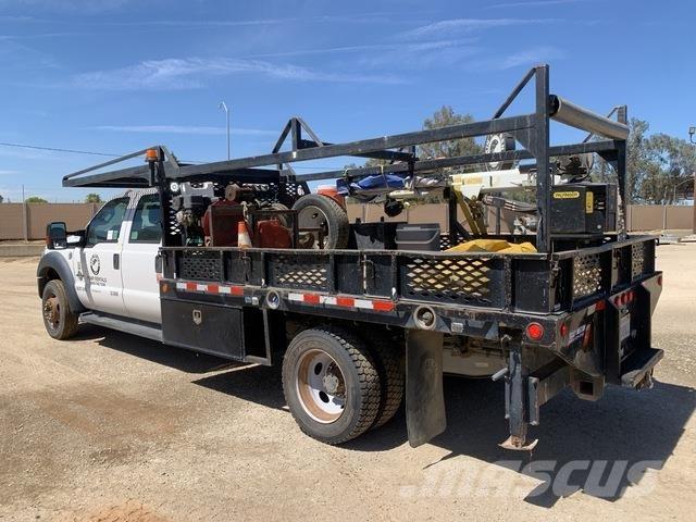 Ford F-550 Kommunal-Sonderfahrzeuge