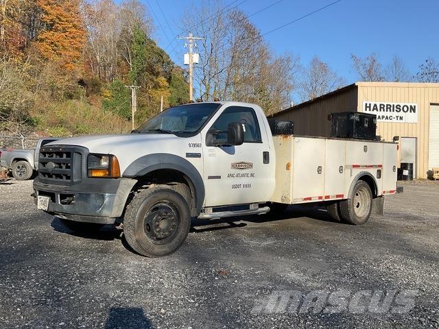 Ford F-550 Pickup/Pritschenwagen