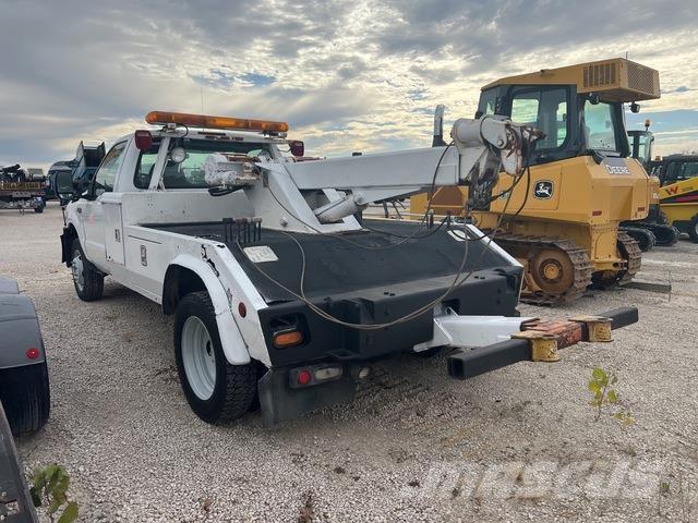 Ford F-550 Bergungsfahrzeuge