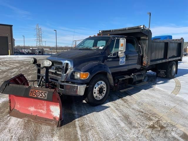 Ford F-650 Schneeschilde und -pflüge