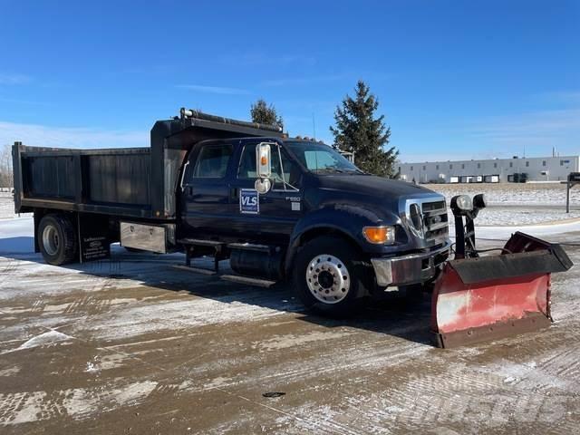 Ford F-650 Schneeschilde und -pflüge