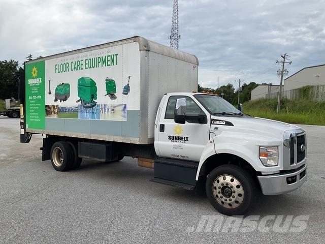 Ford F-650 Kastenaufbau