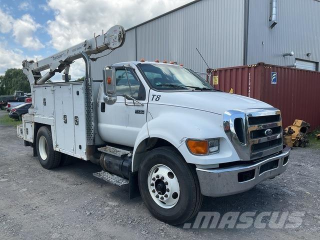 Ford F-750 Pickup/Pritschenwagen