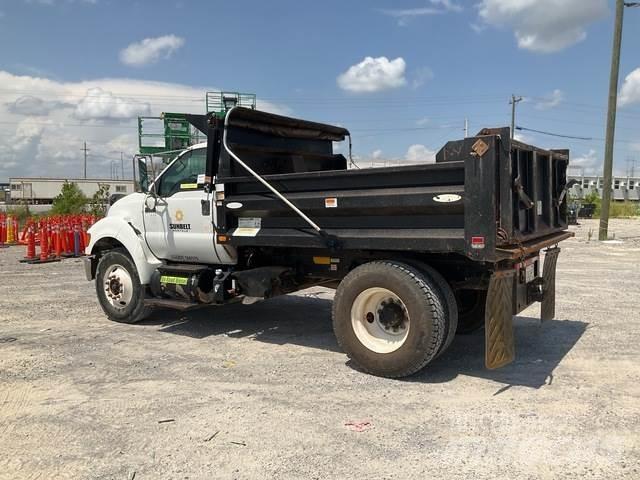 Ford F-750 Kipper