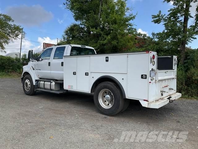Ford F-750 Pickup/Pritschenwagen