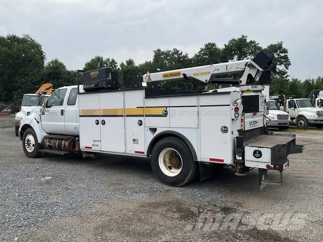 Ford F-750 Kommunal-Sonderfahrzeuge