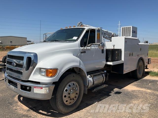 Ford F-750 Kommunal-Sonderfahrzeuge