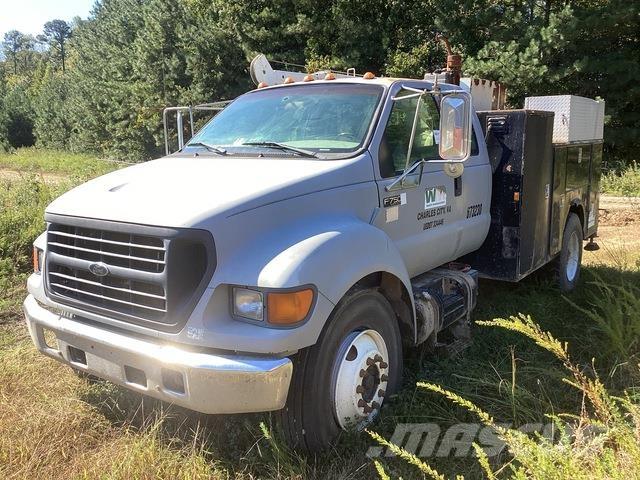 Ford F-750 Kommunal-Sonderfahrzeuge