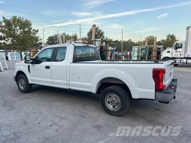 Ford F250 Andere Transporter