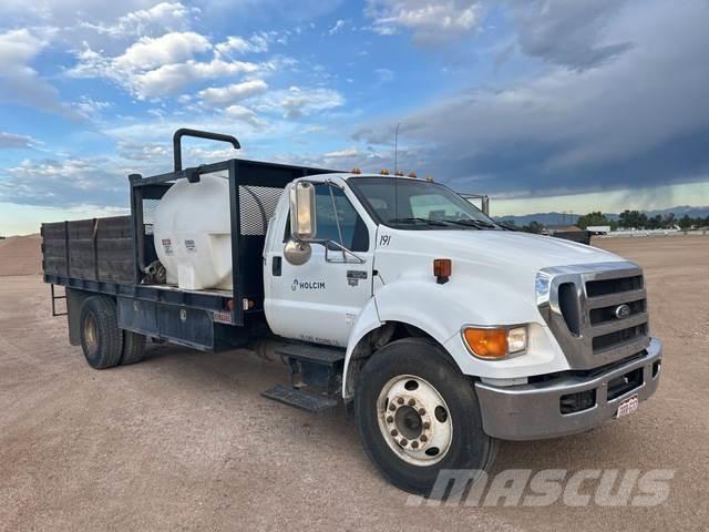 Ford F650 Wassertanker