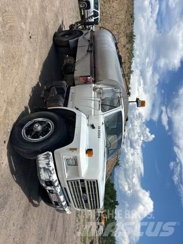 Ford F700 Beton-Mischfahrzeuge