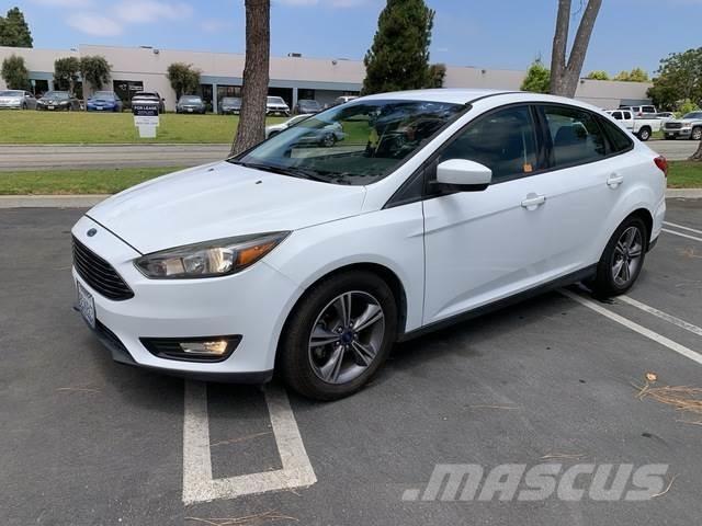 Ford Focus PKWs