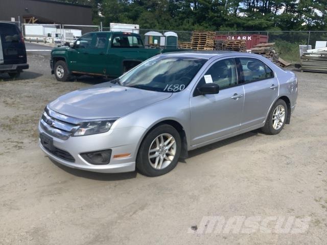 Ford Fusion S PKWs