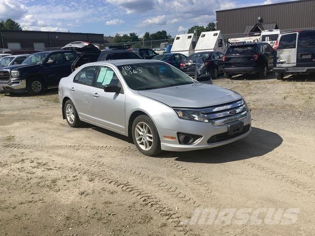 Ford Fusion S PKWs