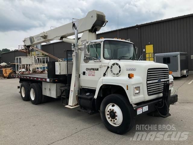 Ford L8000 Andere Fahrzeuge