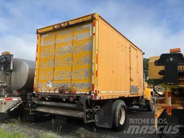 Ford L8000F Kastenaufbau