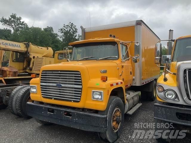 Ford L8000F Kastenaufbau