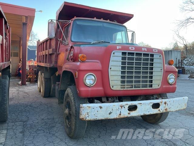 Ford LT8000 Kipper