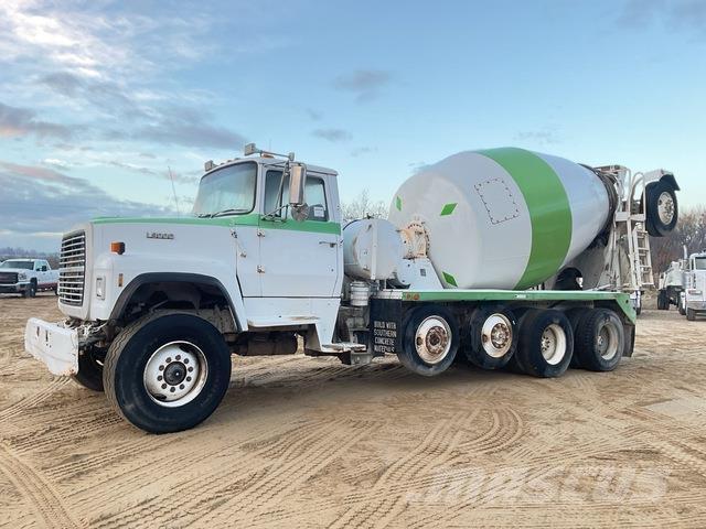 Ford LT9000 Andere Fahrzeuge