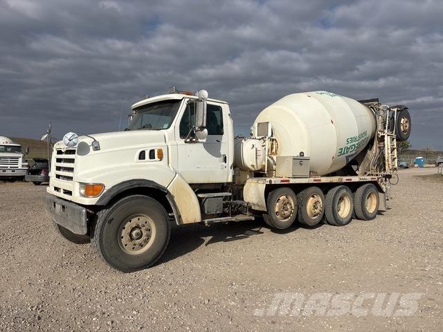 Ford LT9511 Andere Fahrzeuge