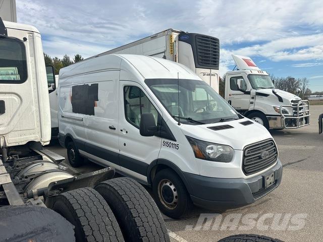 Ford Transit Lieferwagen
