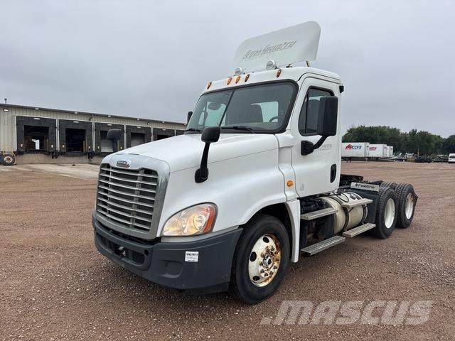 Freightliner  Sattelzugmaschinen