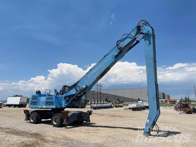 Fuchs MHL 350 Materialumschlag
