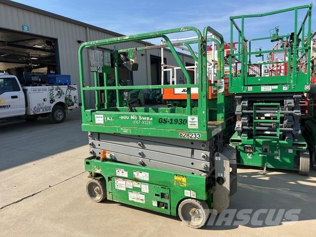 Genie GS-1930 Scheren-Arbeitsbühnen