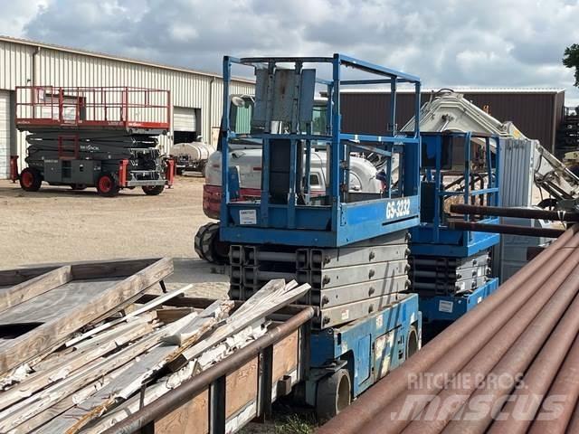 Genie GS-3232 Scheren-Arbeitsbühnen
