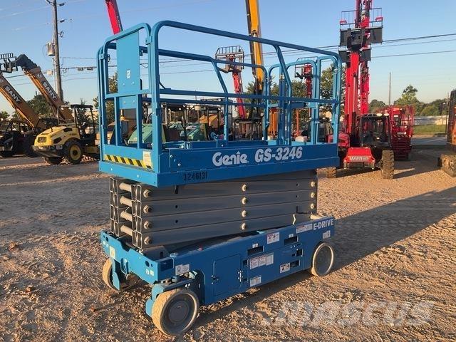 Genie GS-3246 Scheren-Arbeitsbühnen