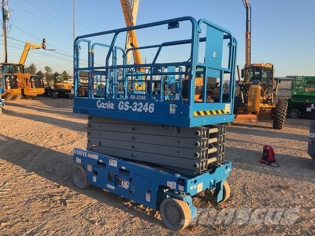 Genie GS-3246 Scheren-Arbeitsbühnen