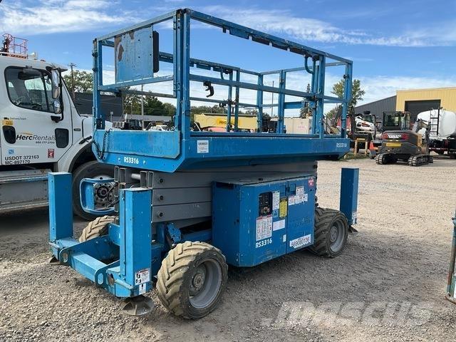 Genie GS-3369 Scheren-Arbeitsbühnen