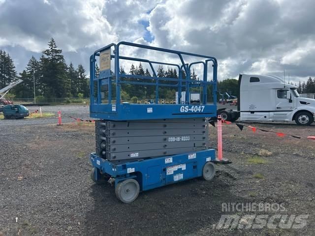 Genie GS-4047 Scheren-Arbeitsbühnen