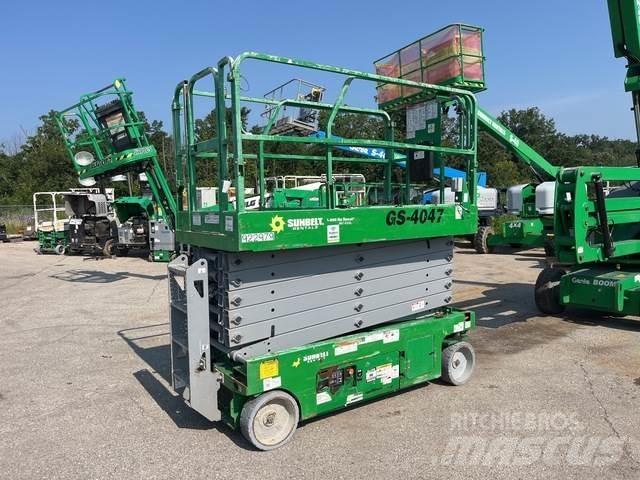 Genie GS-4047 Scheren-Arbeitsbühnen