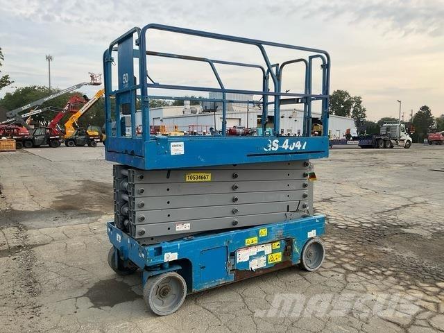 Genie GS-4047 Scheren-Arbeitsbühnen