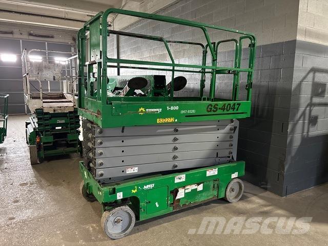 Genie GS-4047 Scheren-Arbeitsbühnen