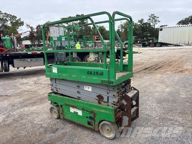 Genie GS1930 Scheren-Arbeitsbühnen