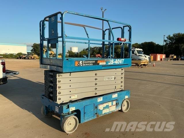 Genie GS4047 Scheren-Arbeitsbühnen